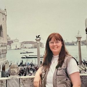 Meet your Posher, Veronica